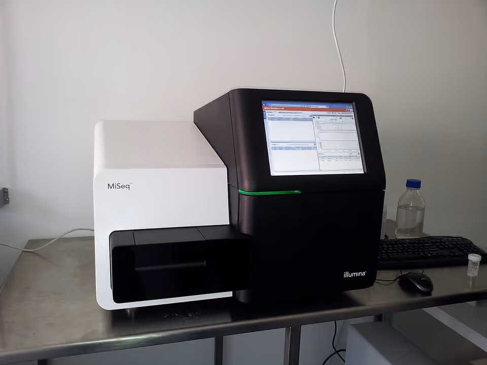 Un séquenceur d’ADN Illumina MiSeq utilisé en laboratoire.